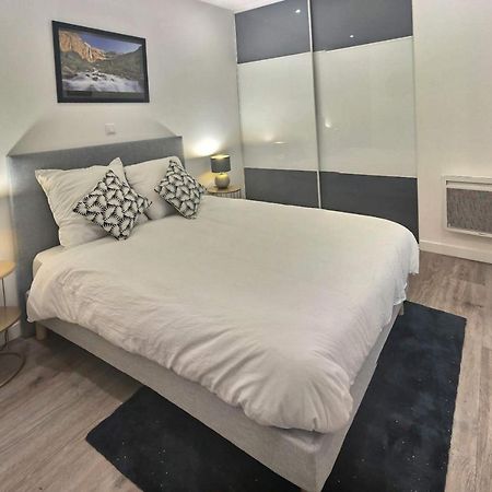 Ferienwohnung Mignon, T1 Bis Cosy & Calme, Neuf, Parking, Balcon Gerde Exterior foto